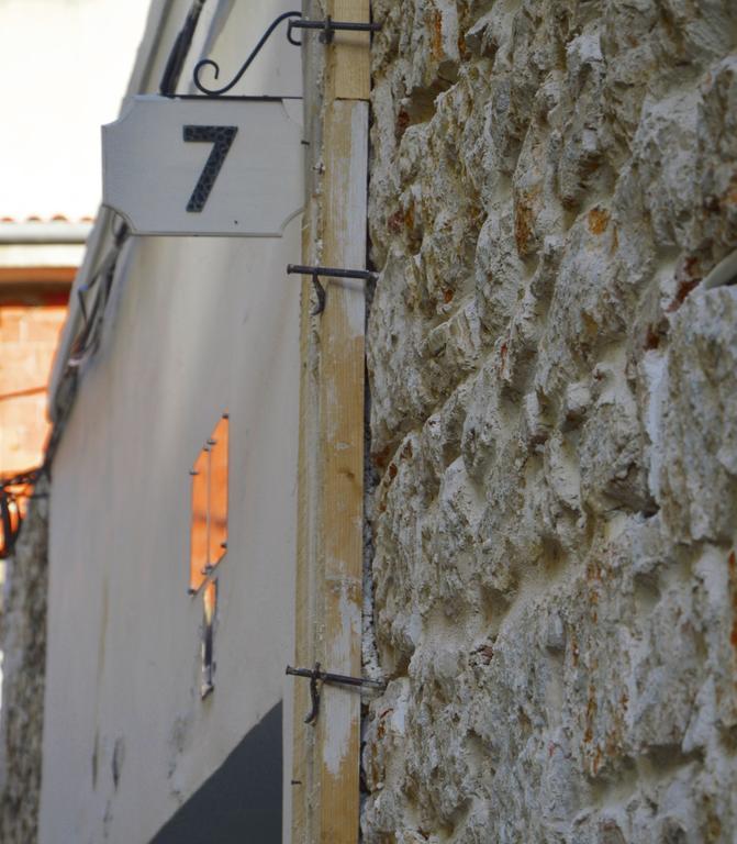 Shabby Chic Apartments Σίμπενικ Εξωτερικό φωτογραφία