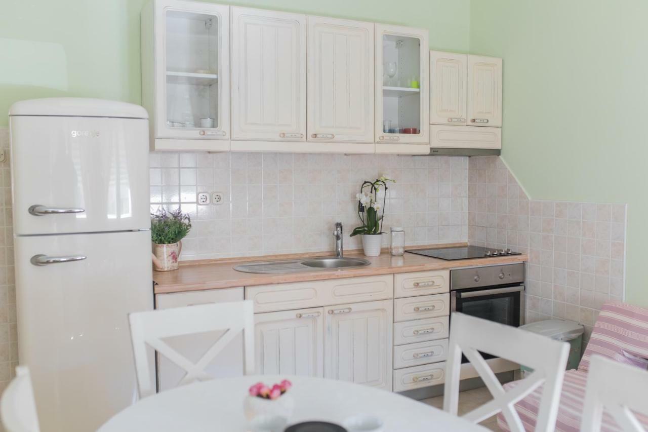 Shabby Chic Apartments Σίμπενικ Εξωτερικό φωτογραφία