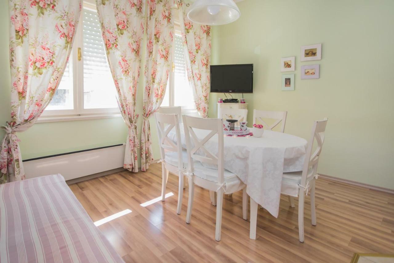 Shabby Chic Apartments Σίμπενικ Εξωτερικό φωτογραφία
